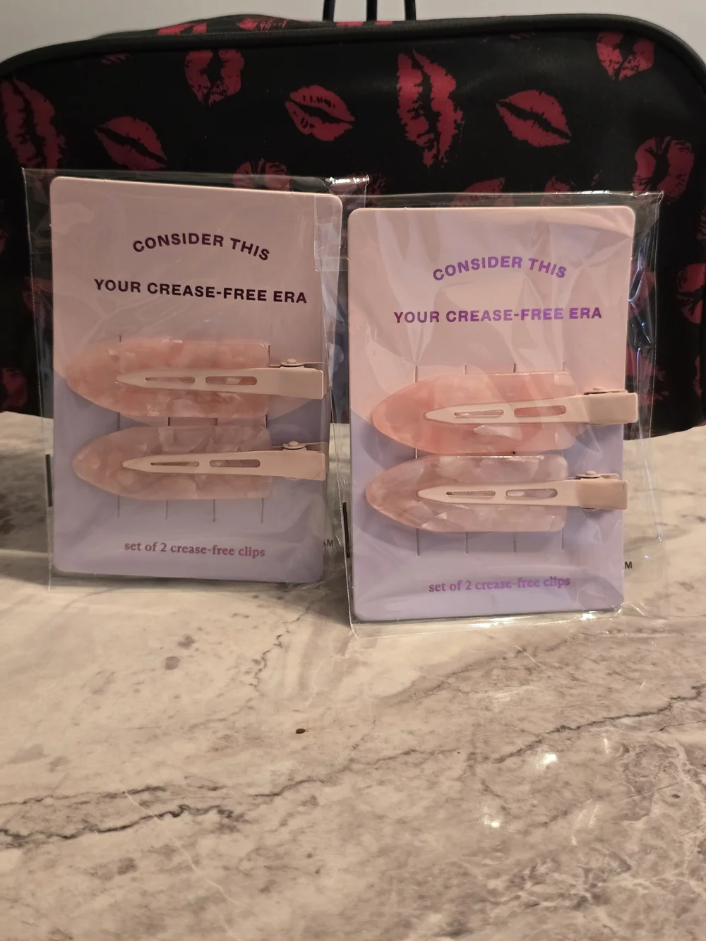 Avon sets hair clips